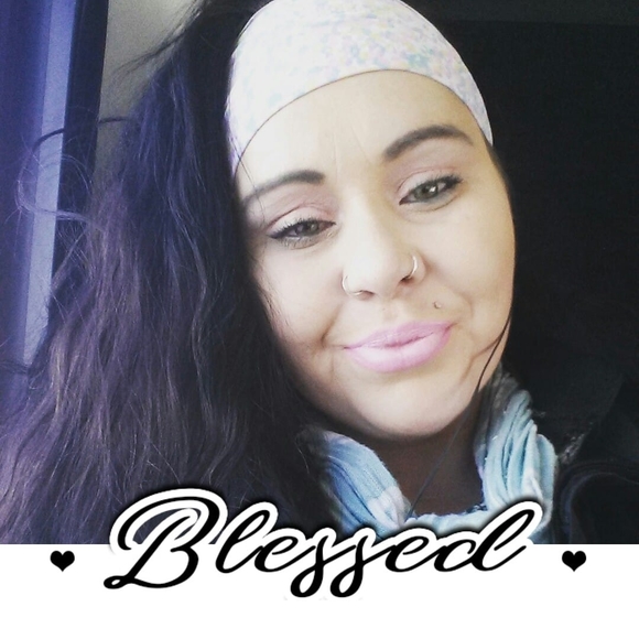 Meet your Posher, Jessika - Picture 1 of 1